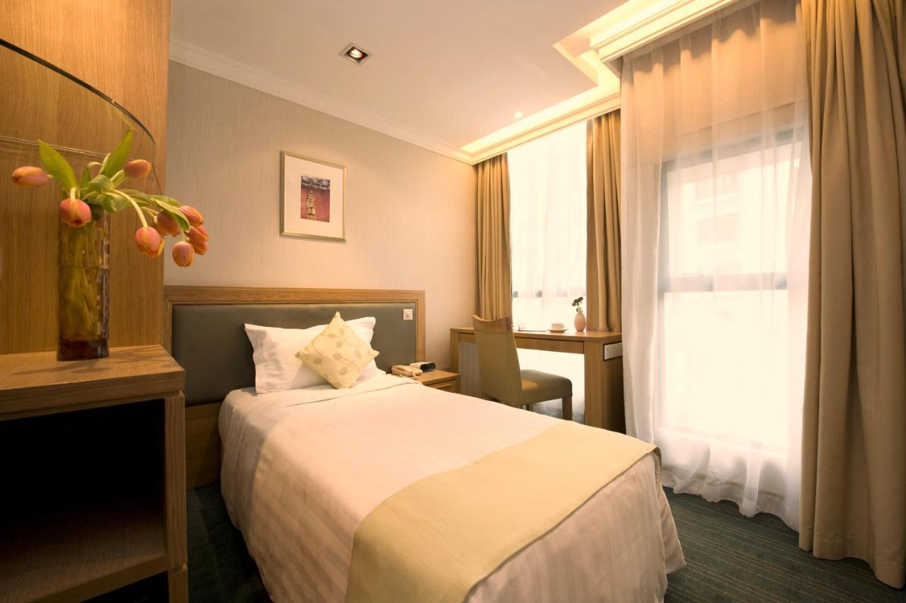 Bishop Lei International House 4*